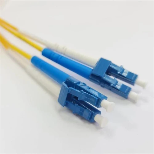 מגשר כפול  LC/UPC-LC/UPC SM